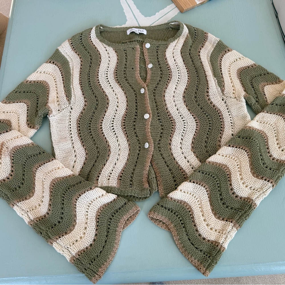 Emory Park Olive and Cream Wave Cardigan